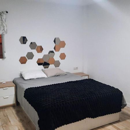 Feel At Home At Tamara Apartment - Two Steps To The Pool トレモリノス エクステリア 写真